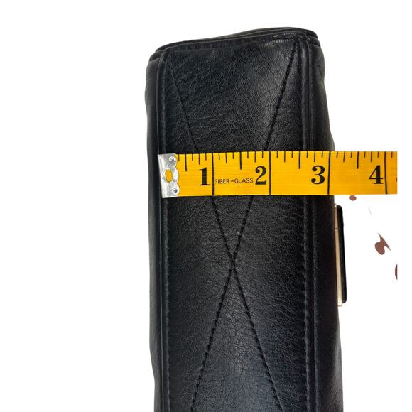 Marc by Marc Jacobs Black Leather Crossbody Bag Purse Gold Zip - Picture 15 of 16